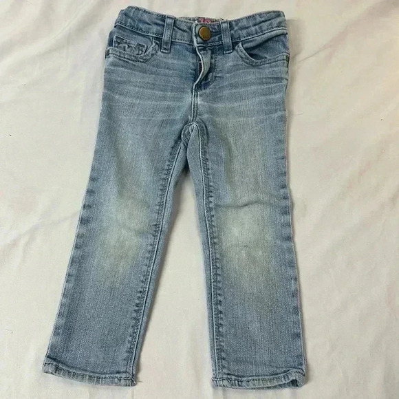 GAP - skinny cut  kids denim jeans. Size 2 - Picture 1 of 4